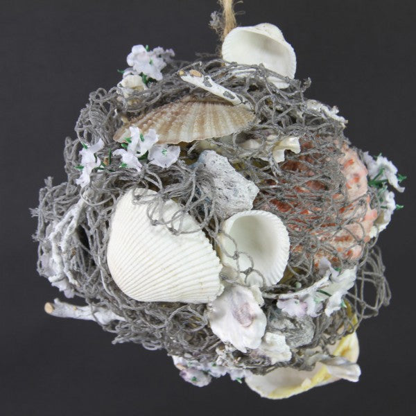 6" BALL W/SHELLS SILVER/WHITE
