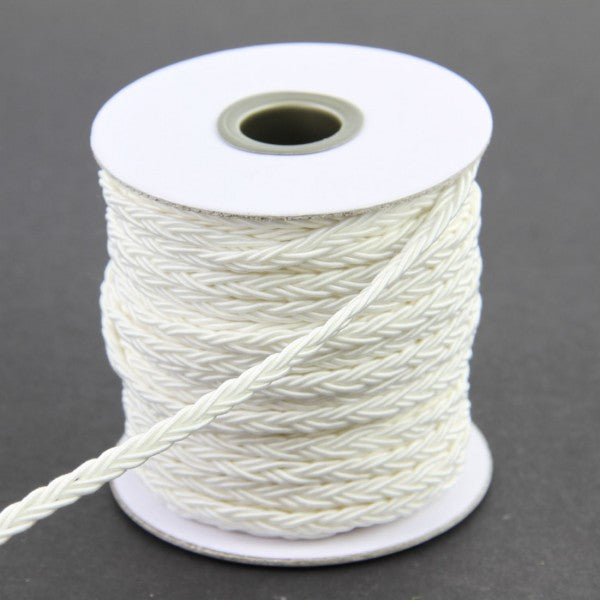 FLAT BRAIDED TRIM 25YD A4
