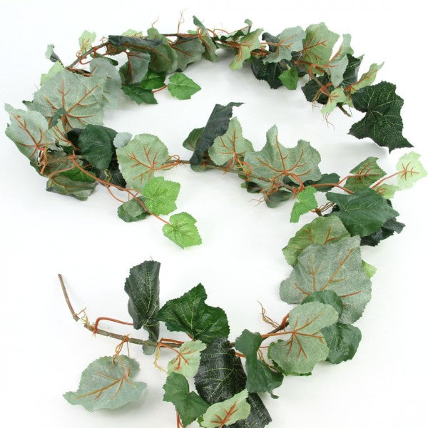 GRAPE LEAF GARLAND