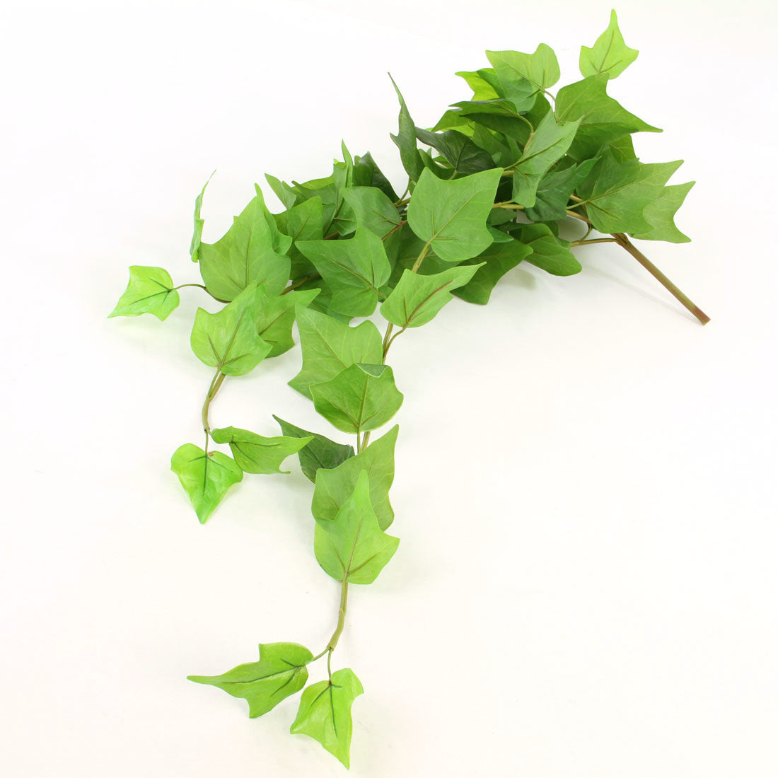 28"UV IVY BUSH GREEN