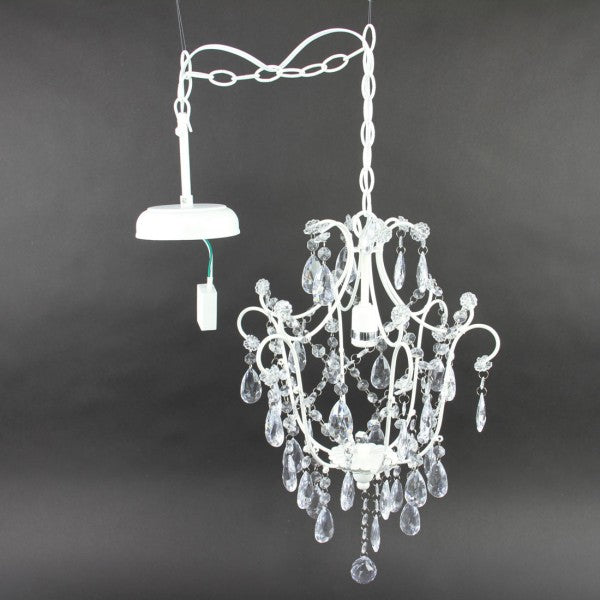 MAT WHITE CHANDELIER A4