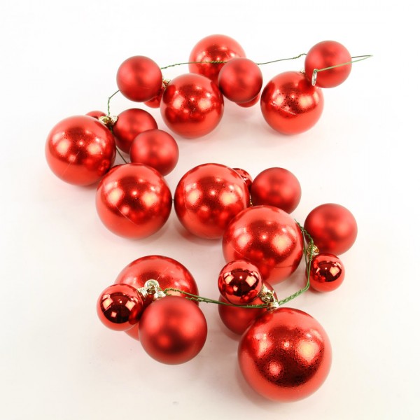 67"MATTE BALL GARLAND RED