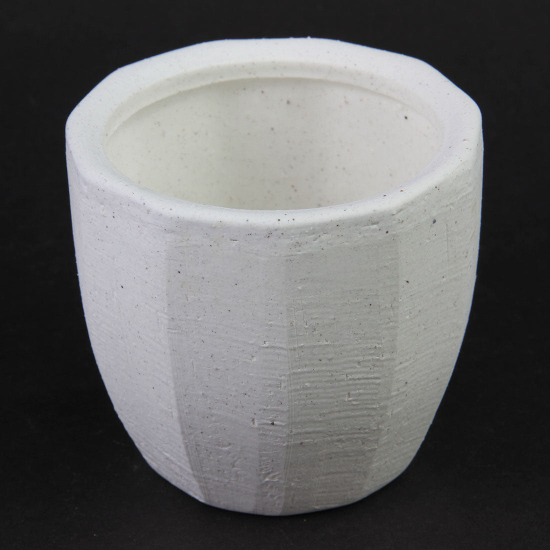4"X3.75"BONA POT OFF WHITE