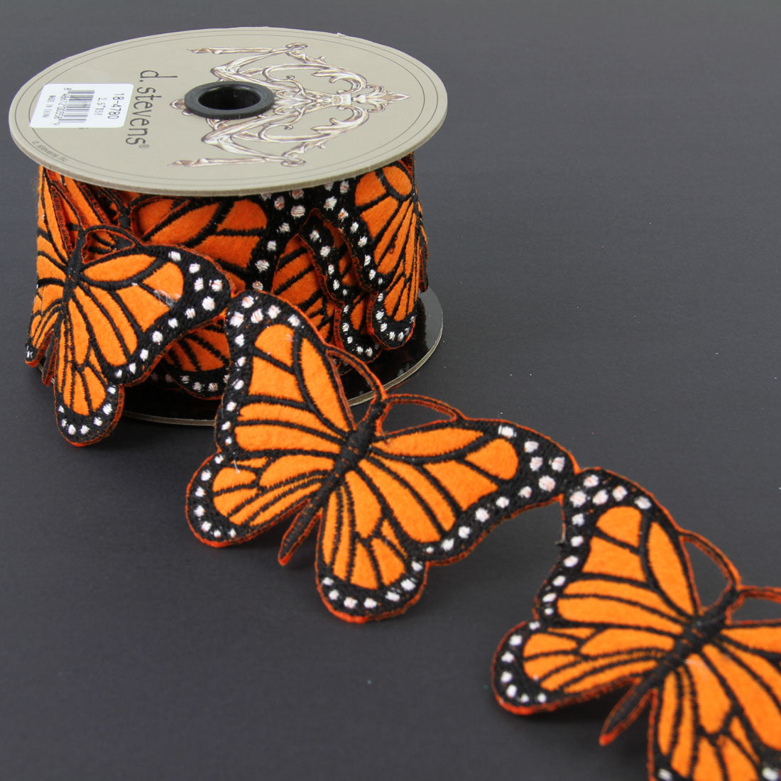 2.5"X5Y EMB.MON.BTTRFLY GRLND