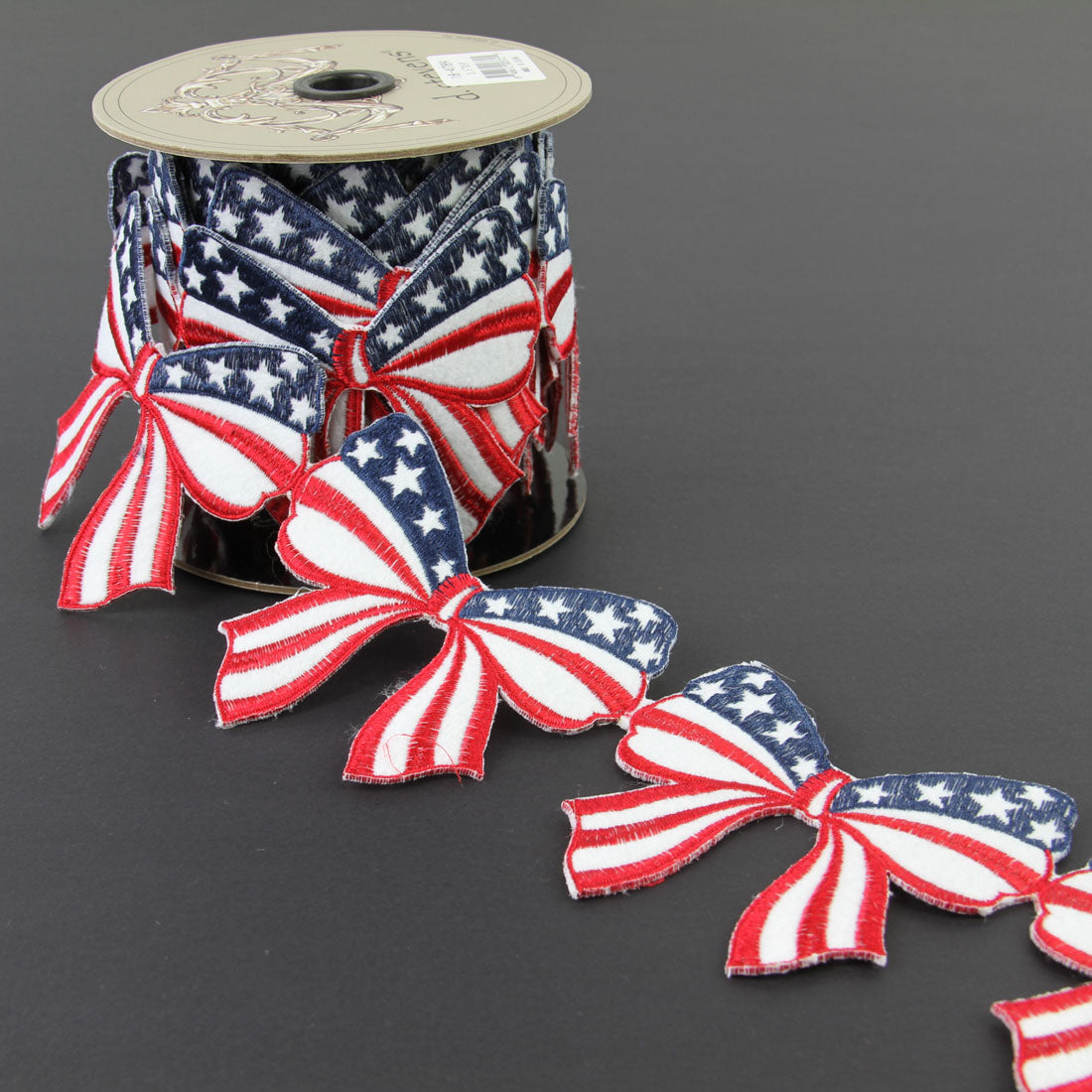 3.5"X5Y EMB.AMER.BOW GARLAND