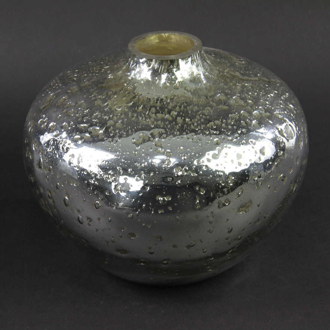 8"X9"SANDBLSTD VASE M25