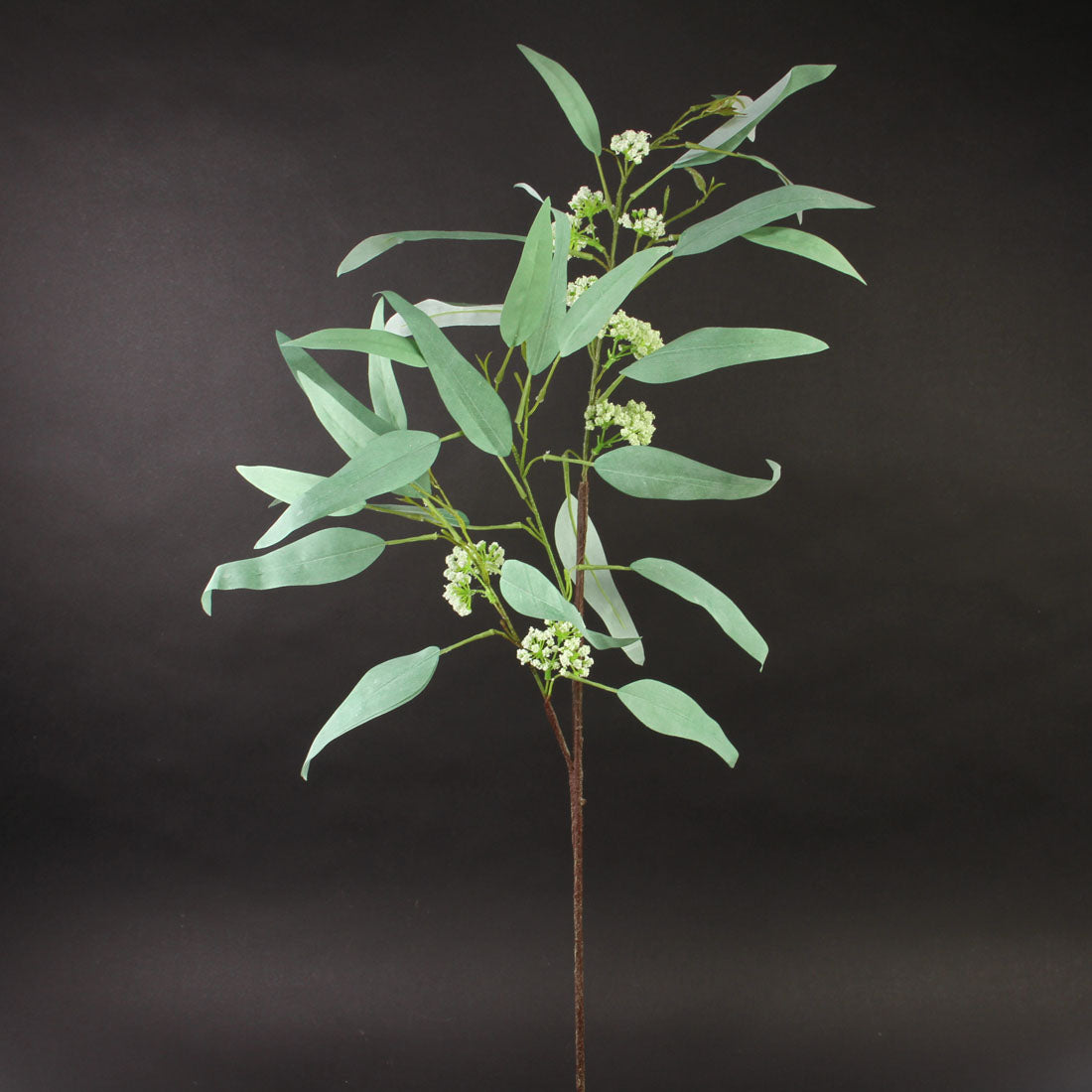 37.5"LONG EUCA/BERRY SPRAY