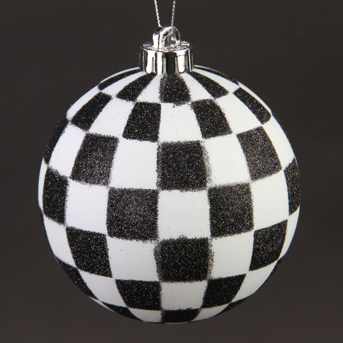 5"BALL ORNA BLACK/WHITE