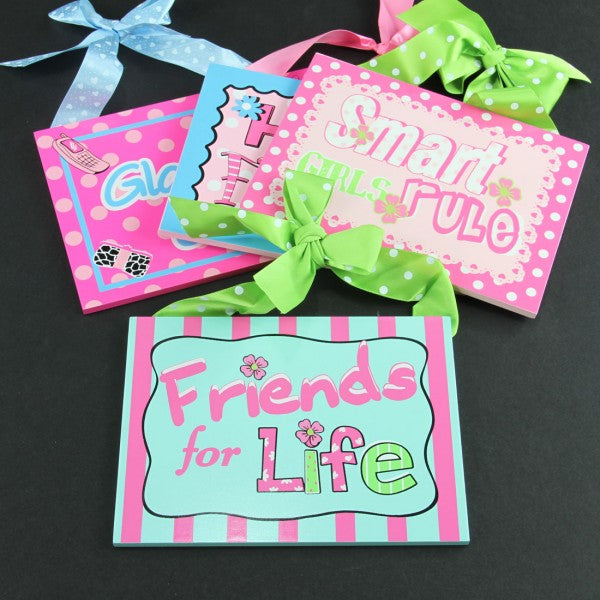 7" SASSY TWEEN WALL SIGN  A25