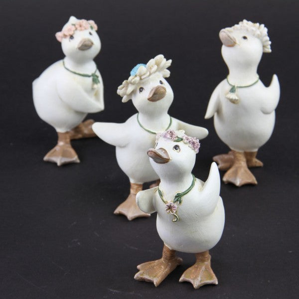 RESIN BABY DUCK FIG A4