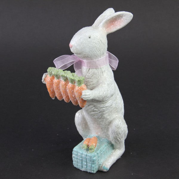 RESIN BUNNY W/CARROT A4