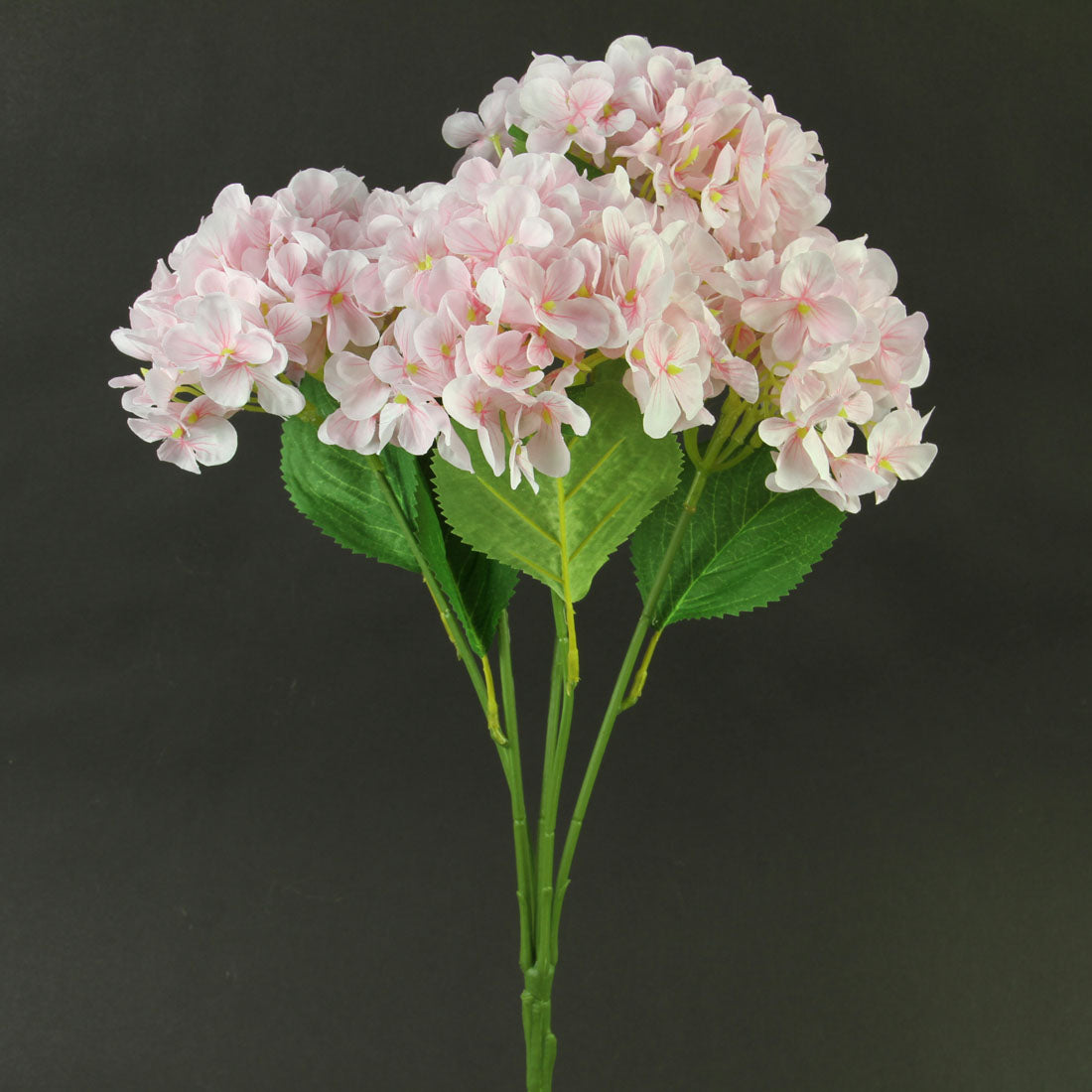 19.25" HYDRANGEA BUSH