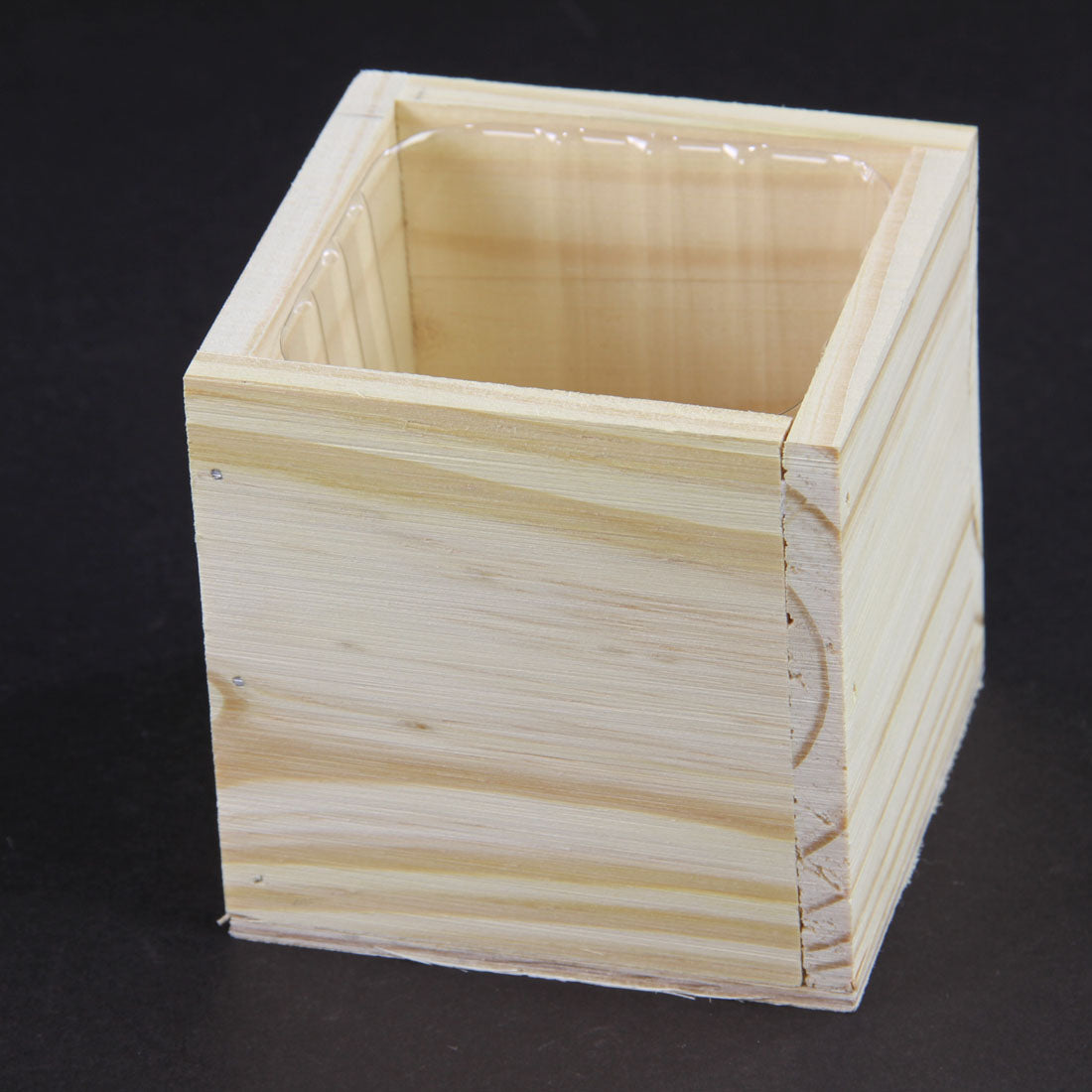 4"NAT.WOOD PLANTER
