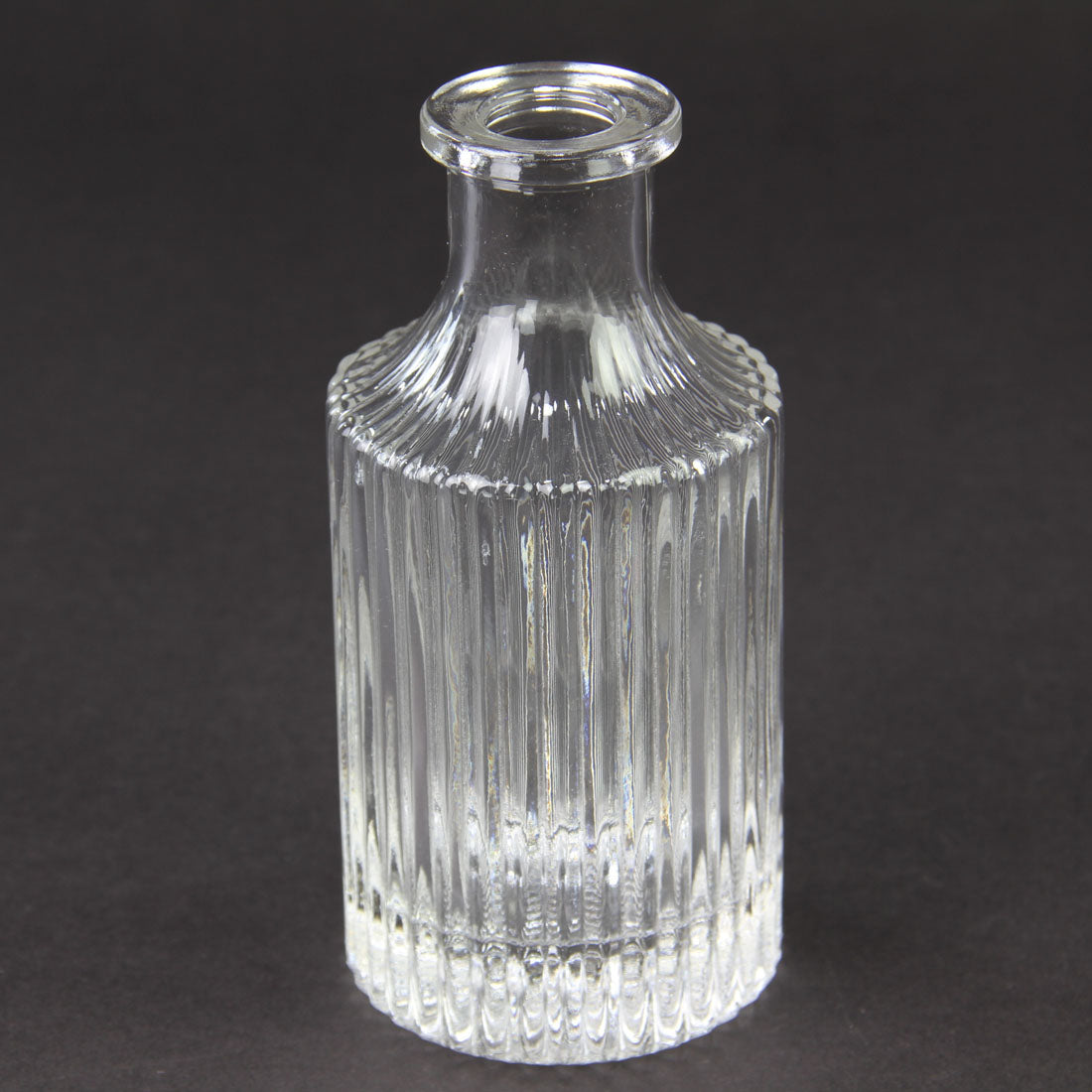 2.5" X 5.5" KARINA BUDVASE CLEAR