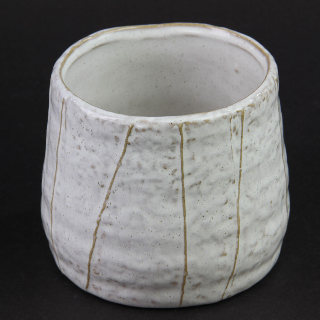 5"X4.5"MORGAN POT OFF WHITE