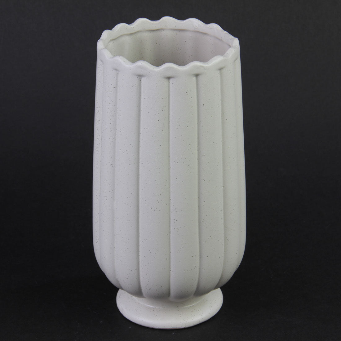 4.25" X 7.75" ANDENO VASE