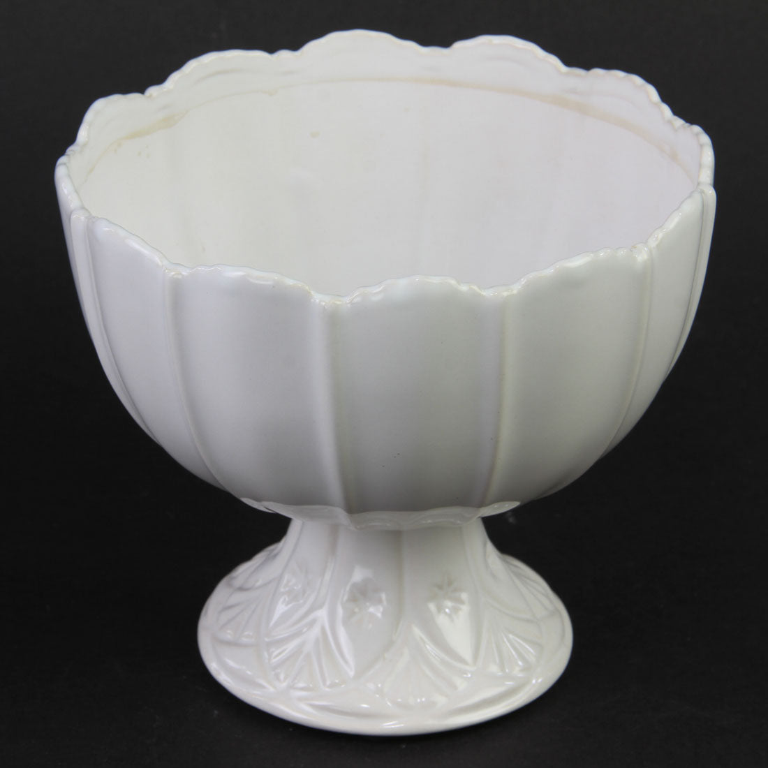 6.75" X 6" MERYL COMPOTE WHITE