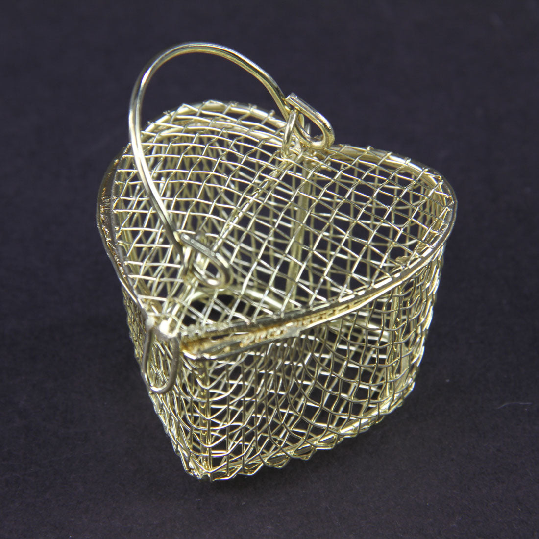 2.5"X2"HRT WIRE BOX/HNDL A4